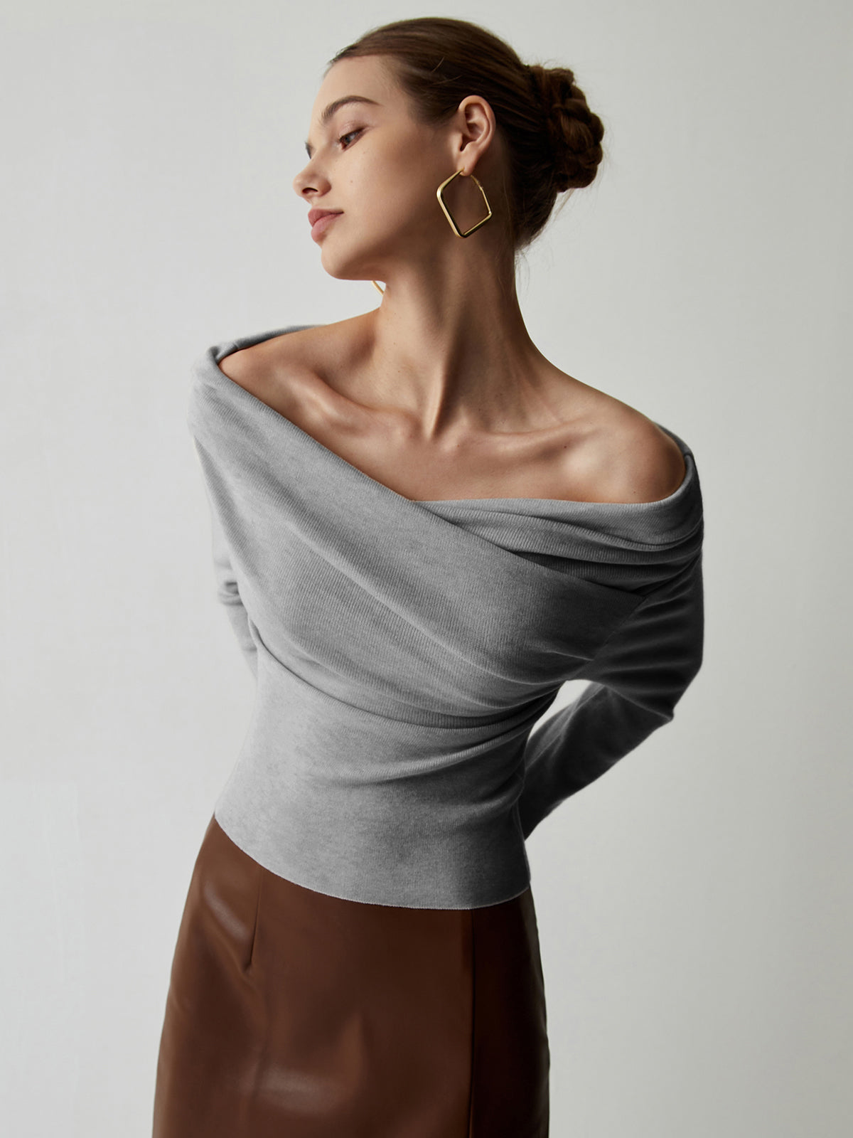 Women's Slim-Fit Long Sleeve Knit Top 50% Polyester 50% Acrylic